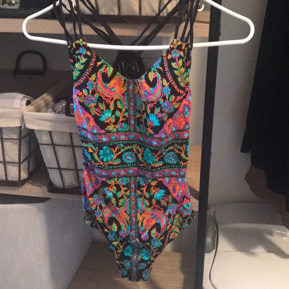 Multicolored one piece bathing suit